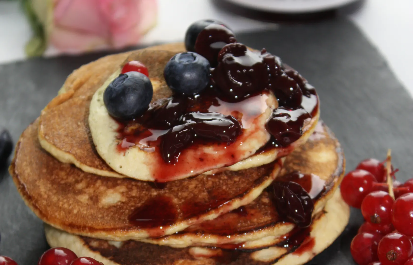 Pancakes low carb cu faina de cocos